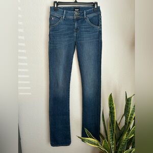 NWT- Hudson Beth Mid-Rise Baby Bootcut Jean